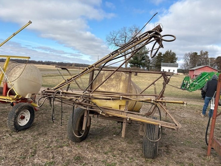 300gal-sprayer-24'-booms-image-5