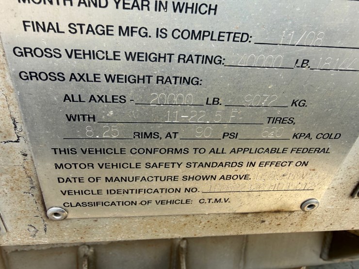 2009-polar-tank-image-8