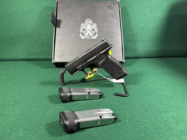 springfield-armory-hellcat-9x19-pistol-image-1