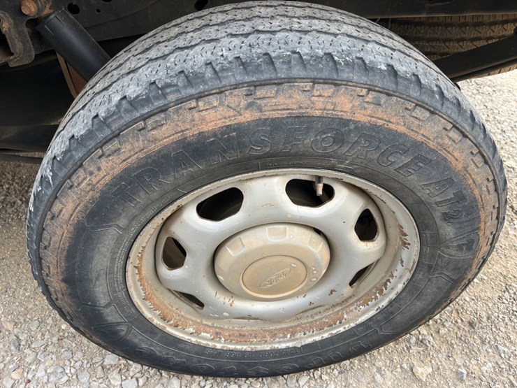 2014-ford-f150-image-16