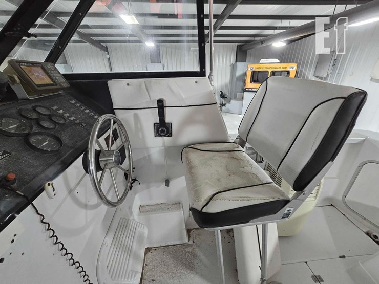 trailer-mounted-boat-image-12