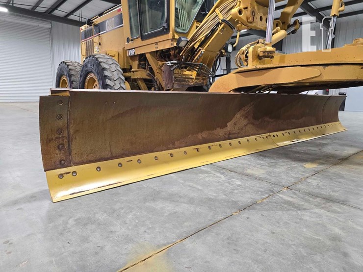 2001-caterpillar-140h-vhp-image-10