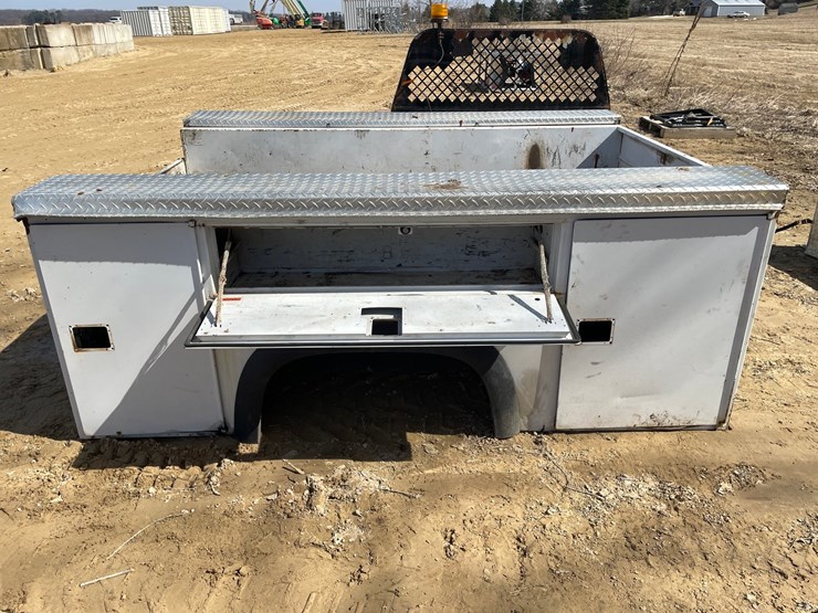 #3969-•-utility-truck-bed-image-7