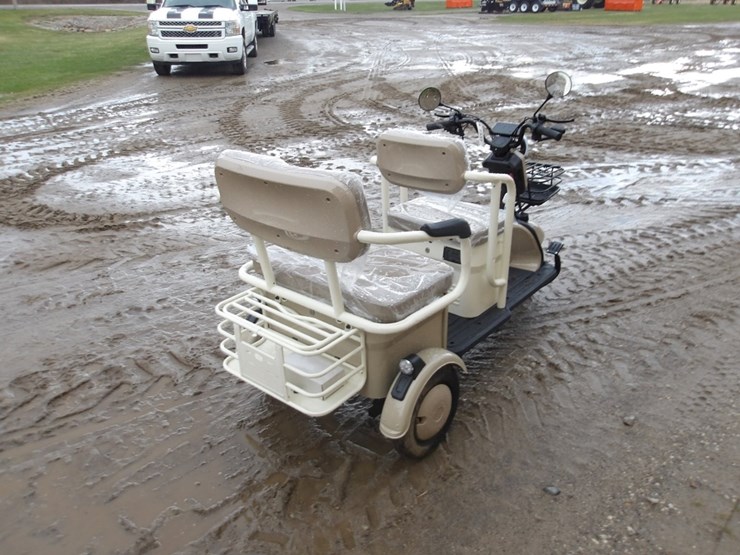 #7337-•-irgc40-mini-golf-cart-image-4