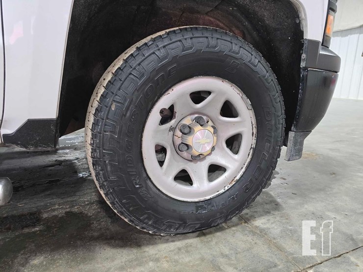 2014-chevrolet-silverado-1500-image-21