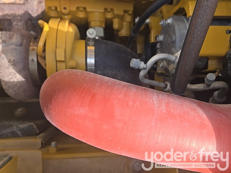 2019-caterpillar-336-image-56