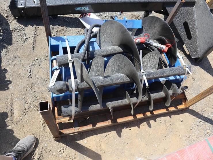 future-skid-steer-auger-image-1