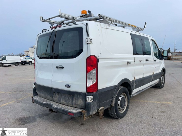 2016-ford-transit-image-5