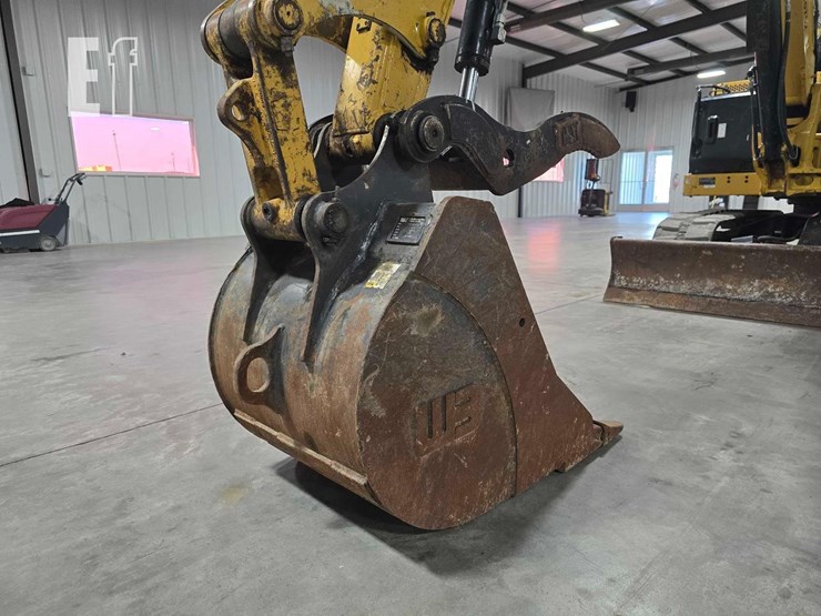 2024-caterpillar-306cr-image-12