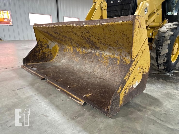 2001-caterpillar-420d-image-9