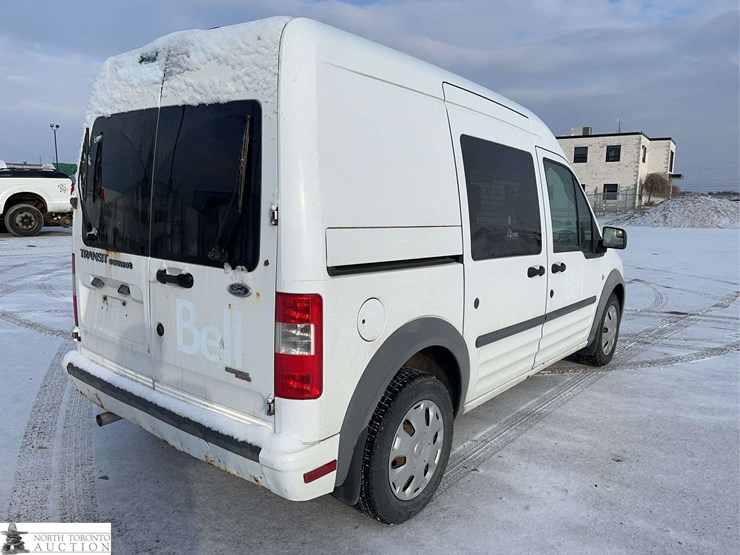 2011-ford-transit-connect-image-5