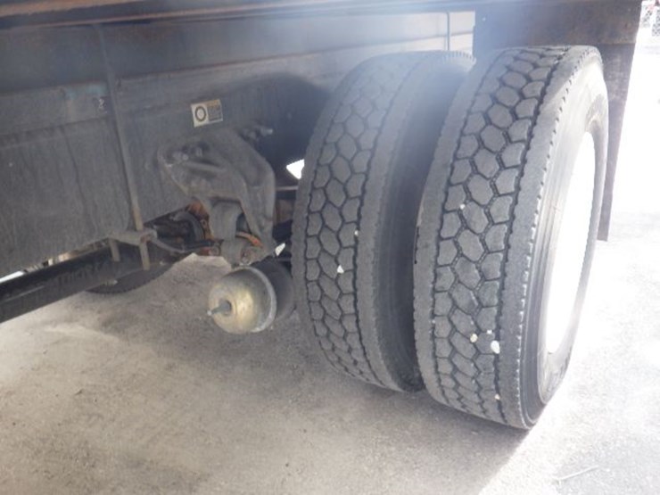 2023-kenworth-t280-image-12