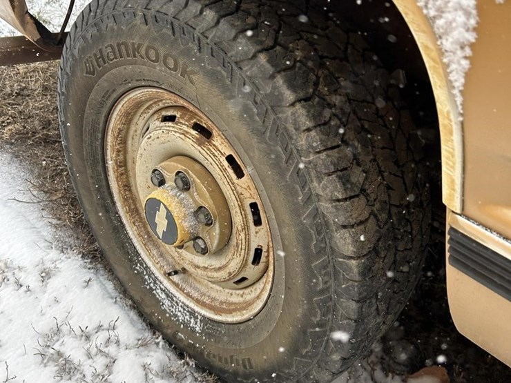 1991-chevrolet-1500-image-8