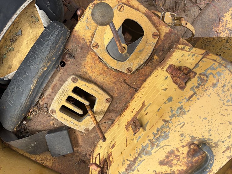 caterpillar-d7g-image-30