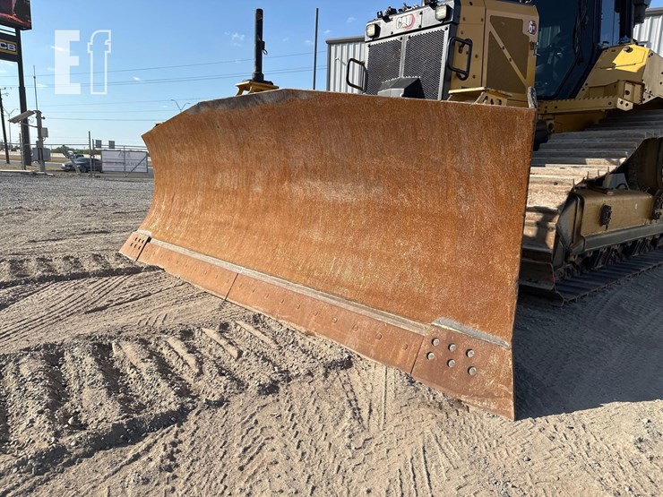 2019-caterpillar-d6-xe-lgp-image-11