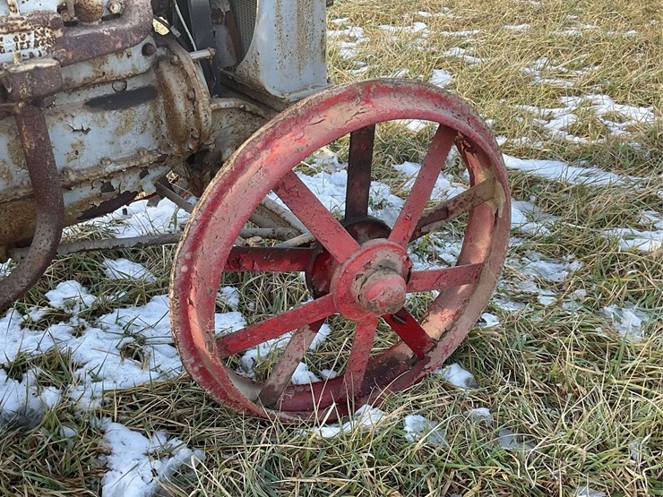 fordson-project-tractor-image-15