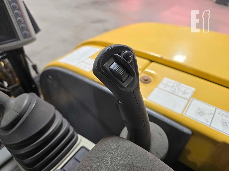 2016-caterpillar-305e2-cr-image-21