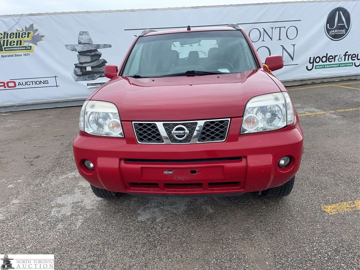 2006-nissan-x-trail-image-2