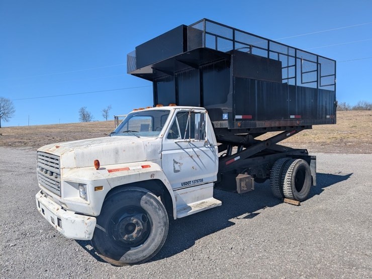 1981-ford-f600-image-1
