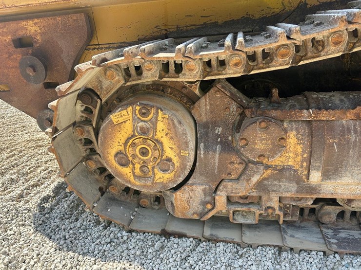 caterpillar-963c-image-12