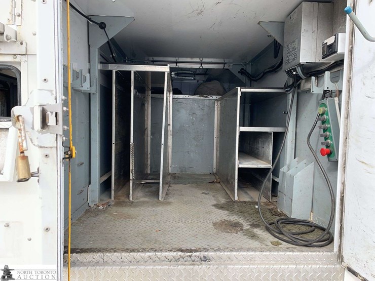 2009-ford-f450-image-19