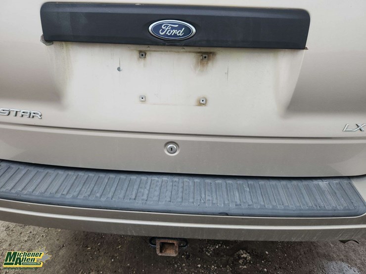 2003-ford-windstar-image-37