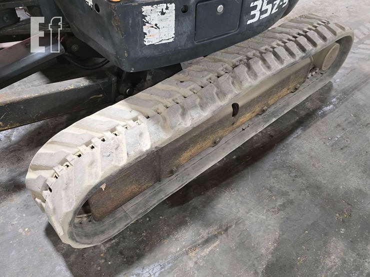 2013-hyundai-robex-35z-9-image-29