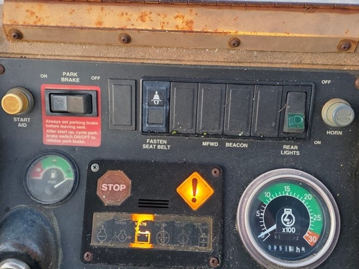 1995-john-deere-310d-image-62