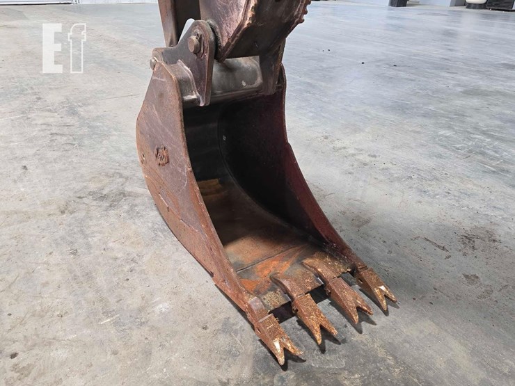 2013-deere-310k-image-15