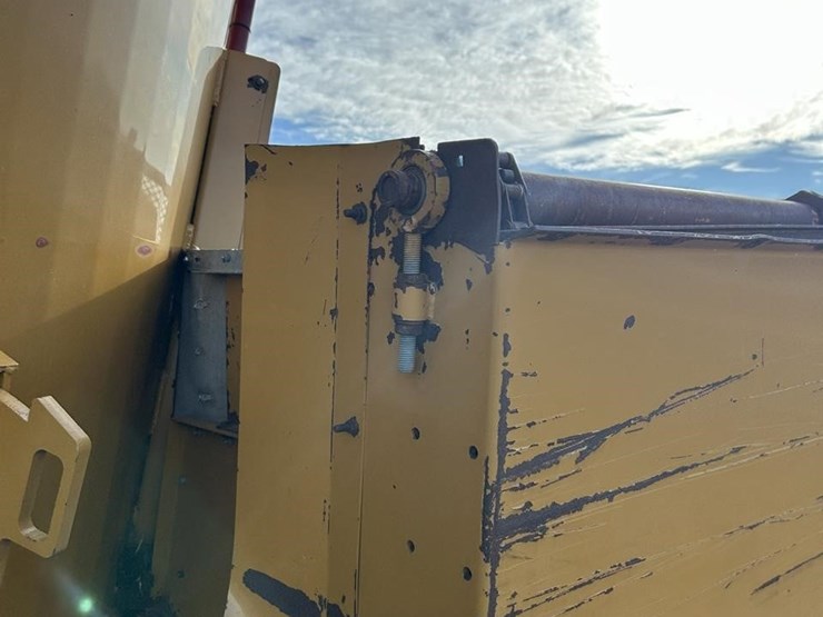 haybuster-cmf830-image-32