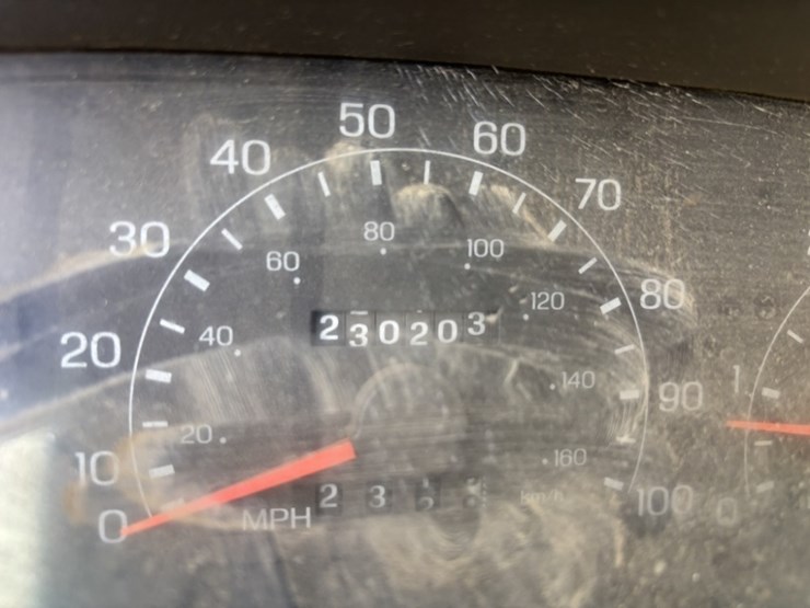 2001-ford-f350-image-30