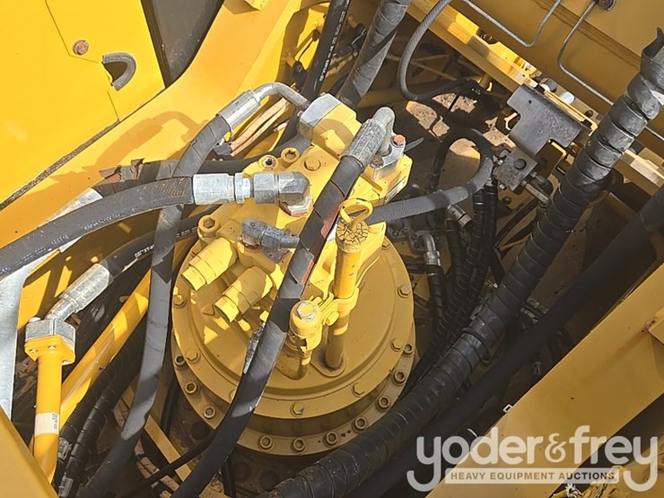 2017-caterpillar-336fl-image-84