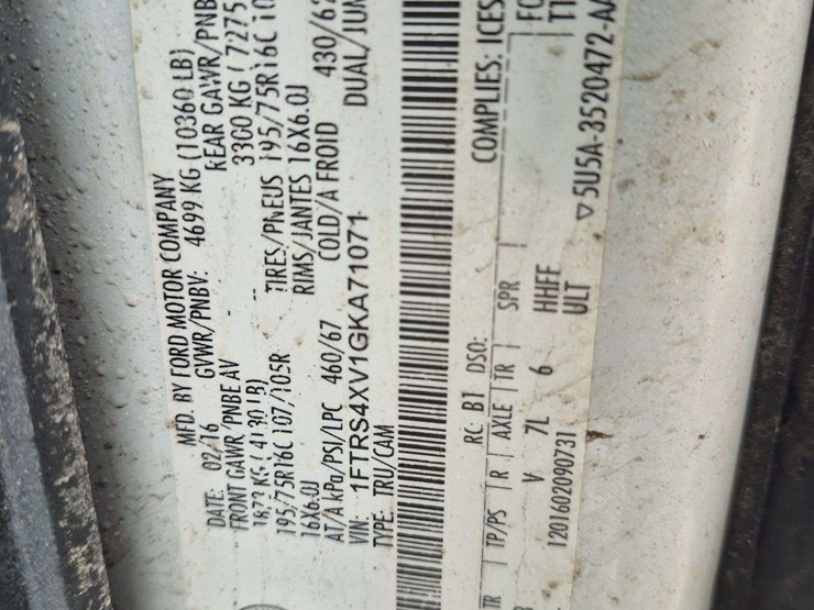 2016-ford-transit-image-18