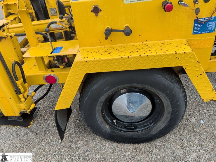 2010-sherman-reilly-ddh-75t-image-15