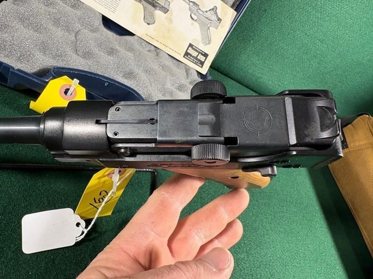 stoeger-luger-22-lr-pistol-image-8