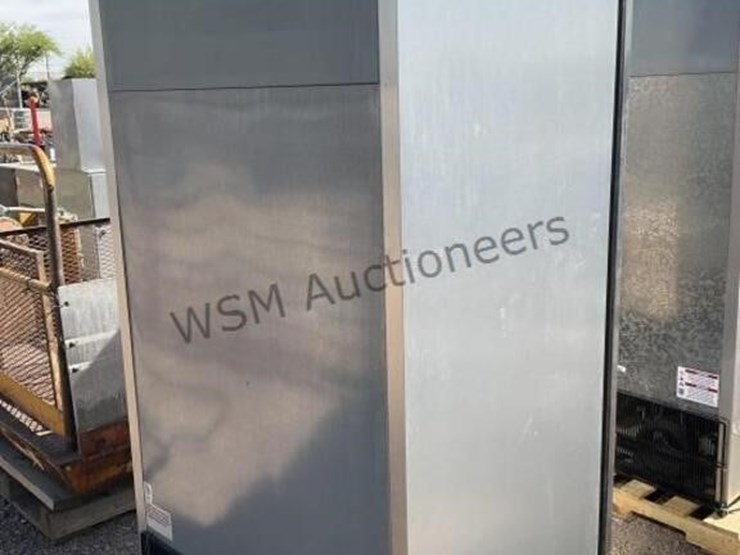 true-commercial-refrigerator-image-3