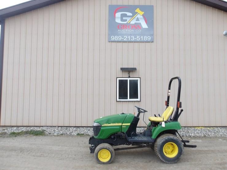 #6455-•-jd-2305-hst-compact-tractor-image-1