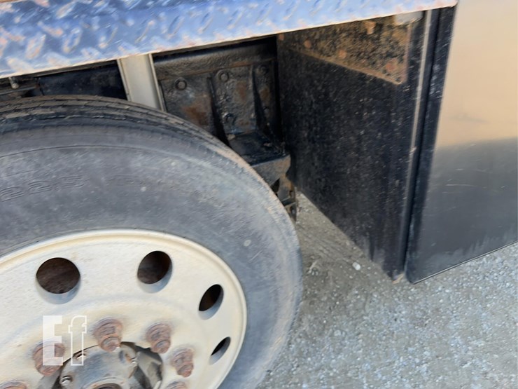 1999-kenworth-t800-image-18