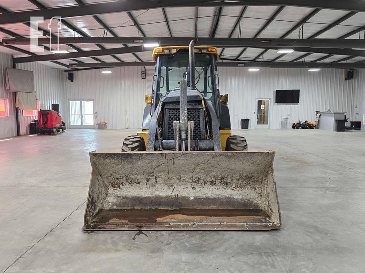 2011-deere-310sj-image-7