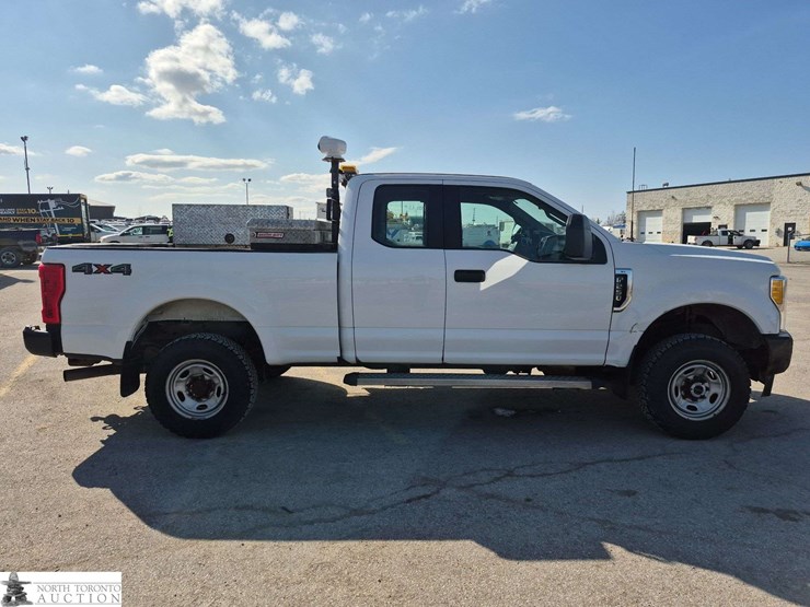 2017-ford-f250-image-4