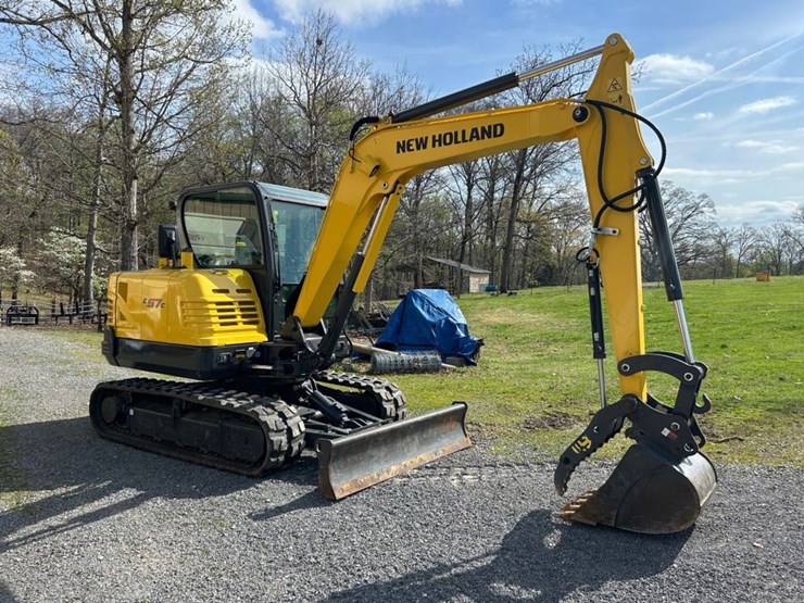 2024-new-holland-e57c-image-7