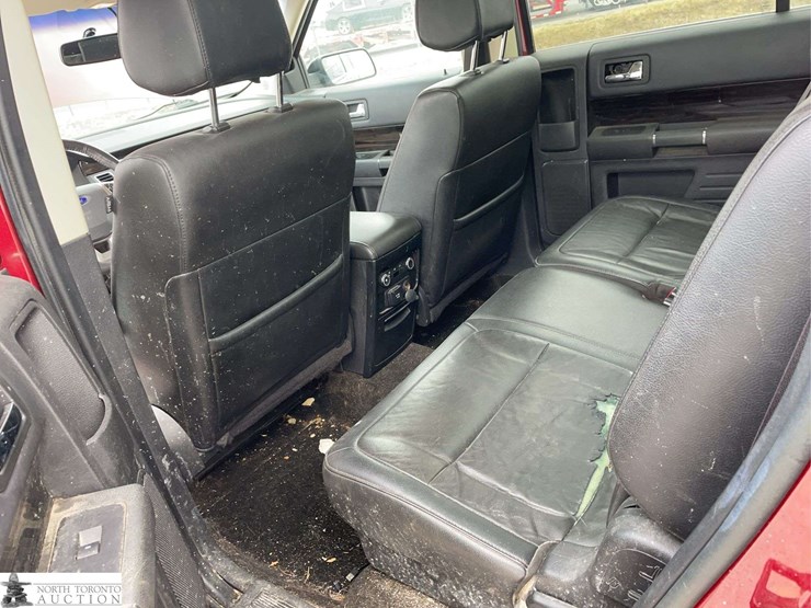 2014-ford-flex-image-15