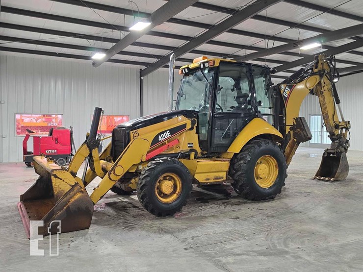 2006-caterpillar-420e-image-1