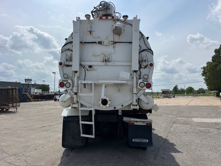 2012-international-workstar-7600-image-6