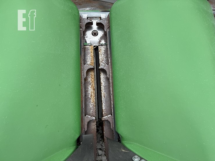 2018-john-deere-712c-image-5