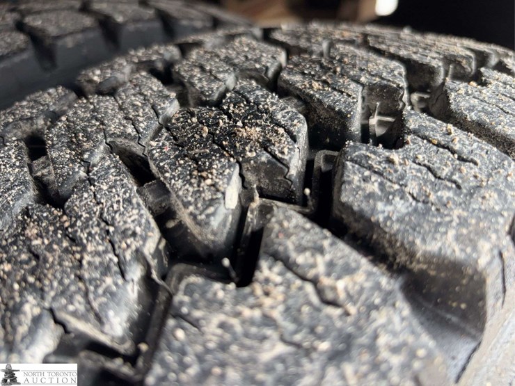 2012-ford-f550-image-47