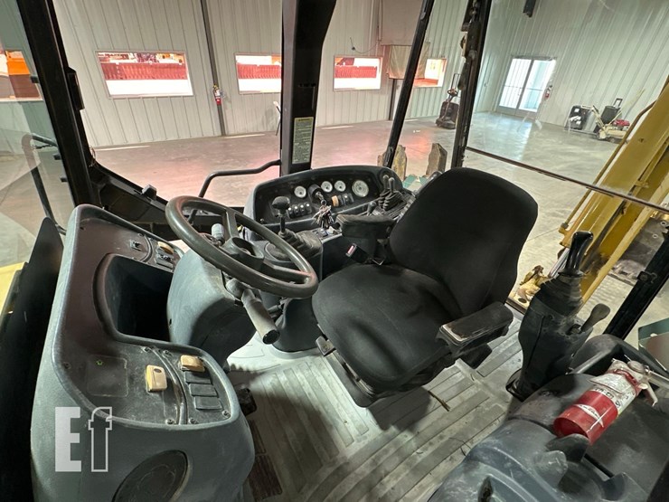 2001-caterpillar-420d-image-19