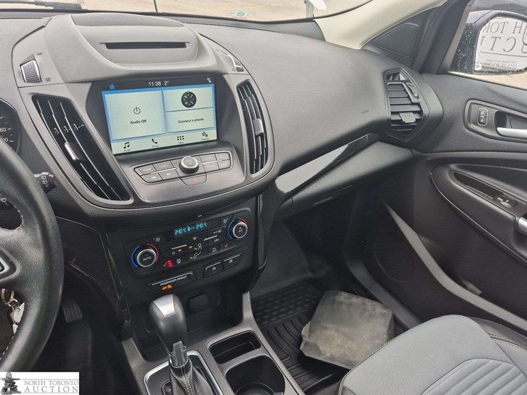 2018-ford-escape-image-13