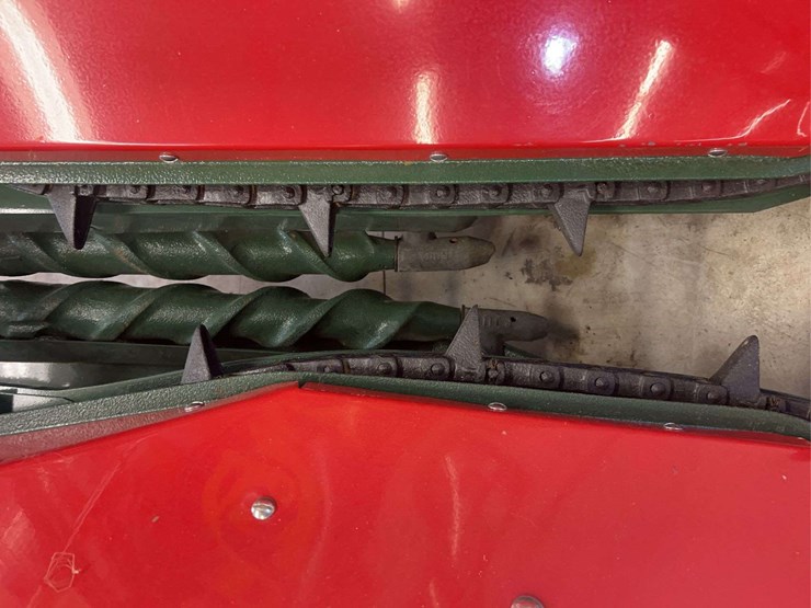 1927-fordson-with-continental-corn-picker-image-83