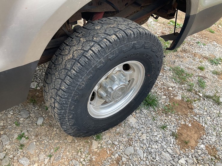 2003-ford-f250-image-7